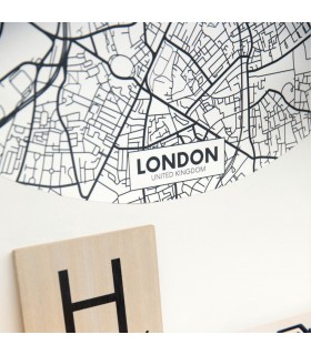 Sticker Fly to London Noir et Blanc – Young and Free de Casélio- réf. YNF103440009