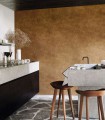 Papier peint vinyle sur intissé taupe Argile Casamance 75492038
